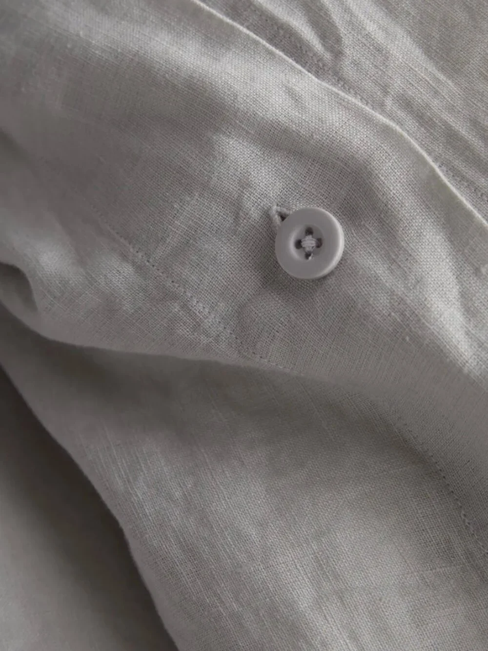Quince European Linen Duvet Cover King/Cal King Natural Chambray